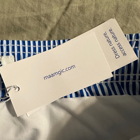 NWT/NIP - Men’s maamgic swim shorts. - Picture 6 of 8